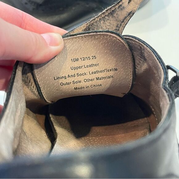 Banana Republic Mens 10.5 Black Leather Cap Toe Strap Oxford Business Dress Shoe - Picture 10 of 10